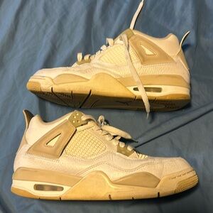 Air Jordan’s 7.5Y